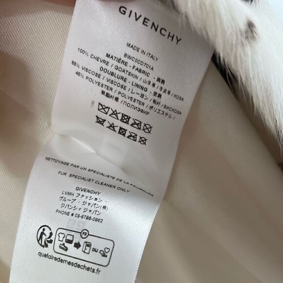 Givenchy From The Runway Coat in Fur with Snow Leopard Print Coat size 40 - Picture 5 of 9